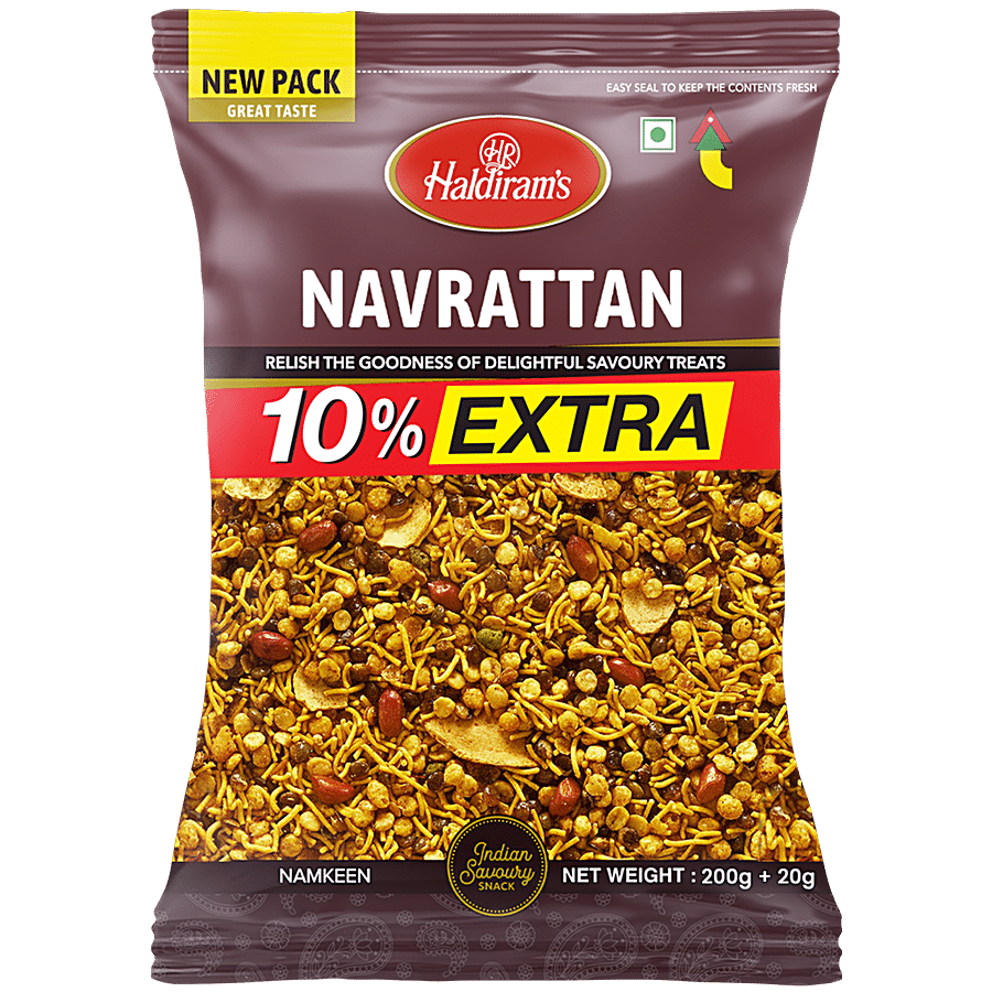 Haldiram's Navrattan Namkeen, 200+20 G Pouch