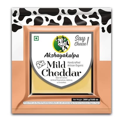 Akshayakalpa Organic Artisan Mild Cheddar, 200 G