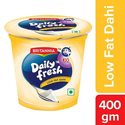 Britannia Daily Fresh Dahi Low Fat, 400 g