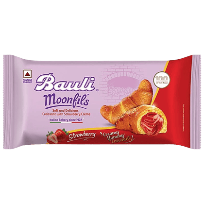 Bauli Moonfils, Strawberry Flavoured, Centre Filled Puff Rolls, Italian Recipe, Soft & Delicious, 45 G