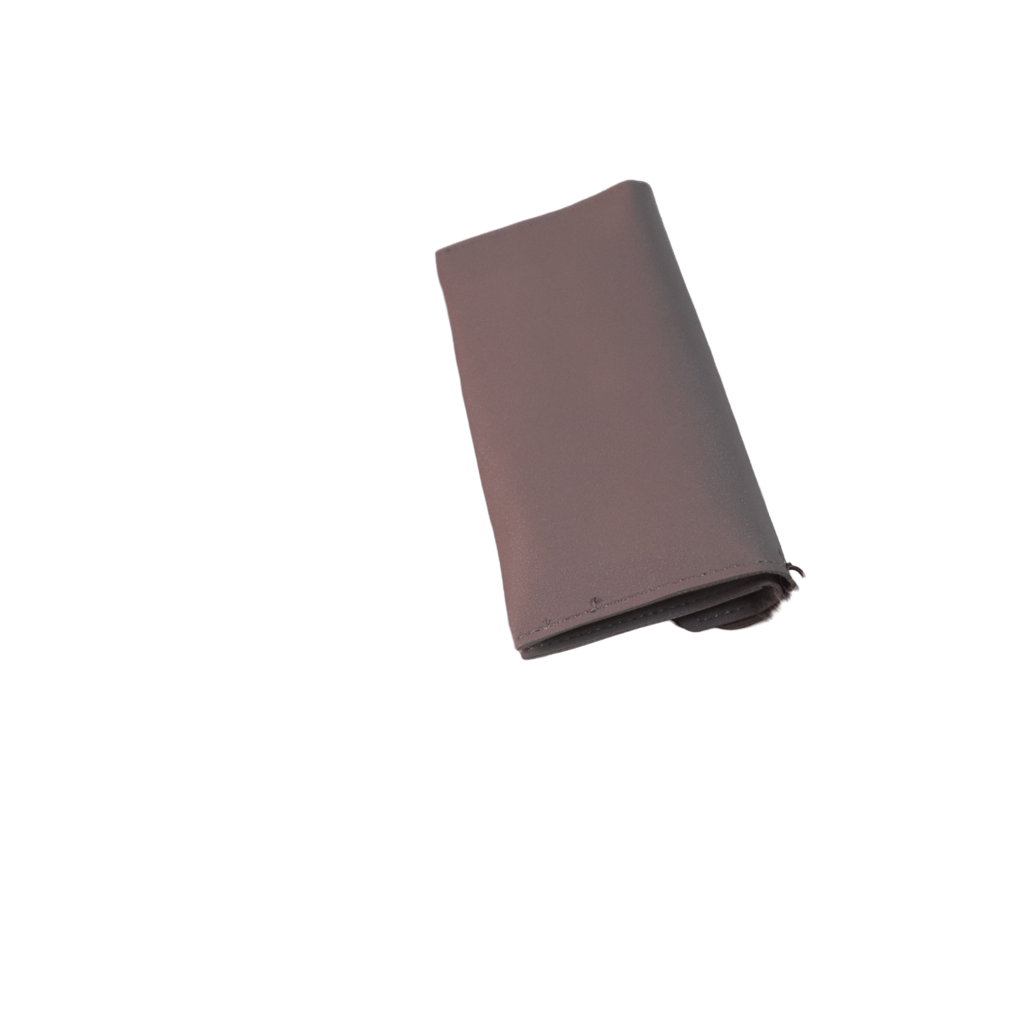 Small Women's Wallet with Magnetic Snap Closure - Vegan Leather - Minimalist Design - Perfect for Cards, Cash, and Coins