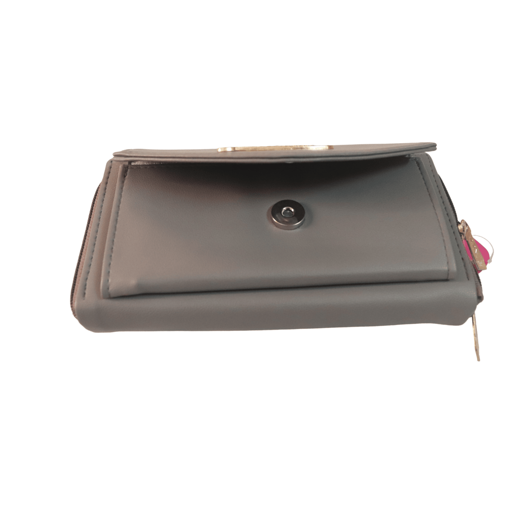 Women's Fashionable Wallet with Zipper and Snap Closure