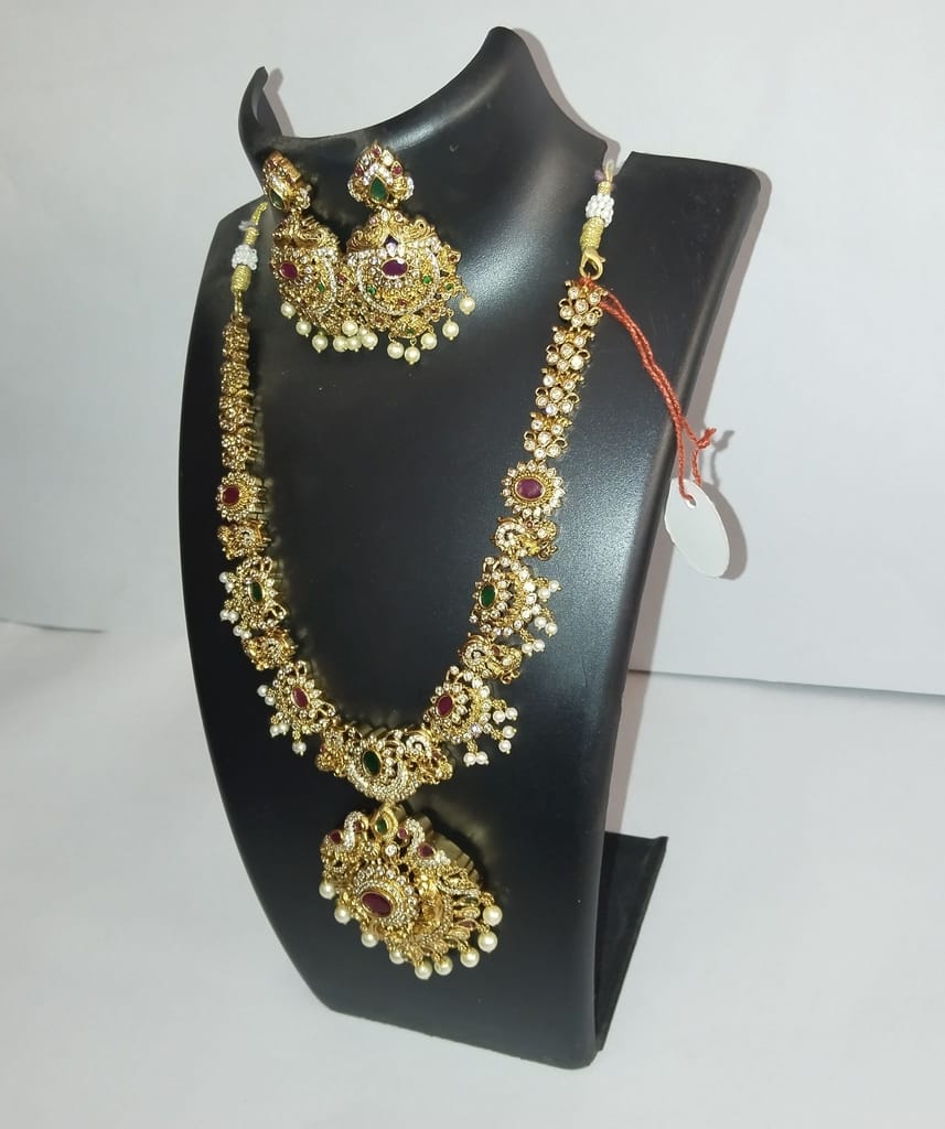 Stunning Antique Gold Necklace Set with Peacock Pendant and Pearl Accents"
