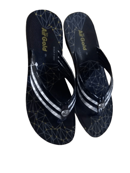 AirGold Women's Black and White Geometric Design Rubber Flip-Flops