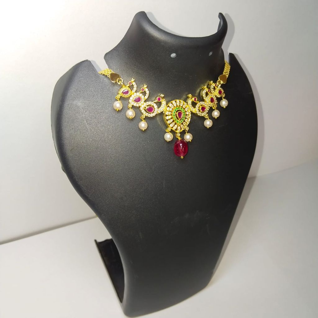 Gold Necklace with Peacock Motif and Pearls