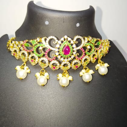 Gold-plated Kundan and Pearl Choker Necklace Set with Green Stones and Pearls