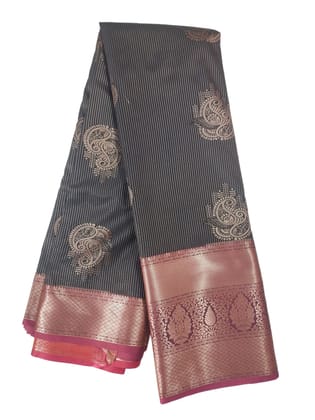 Black and Gold Traditional Indian Saree with Floral Brocade Border Black and Gold Traditional Indian Saree with Floral Brocade Border
