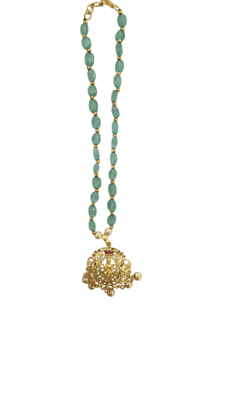 "Exquisite Gold-Plated Pendant Necklace with Sea Green Beads and Pearl Accents"