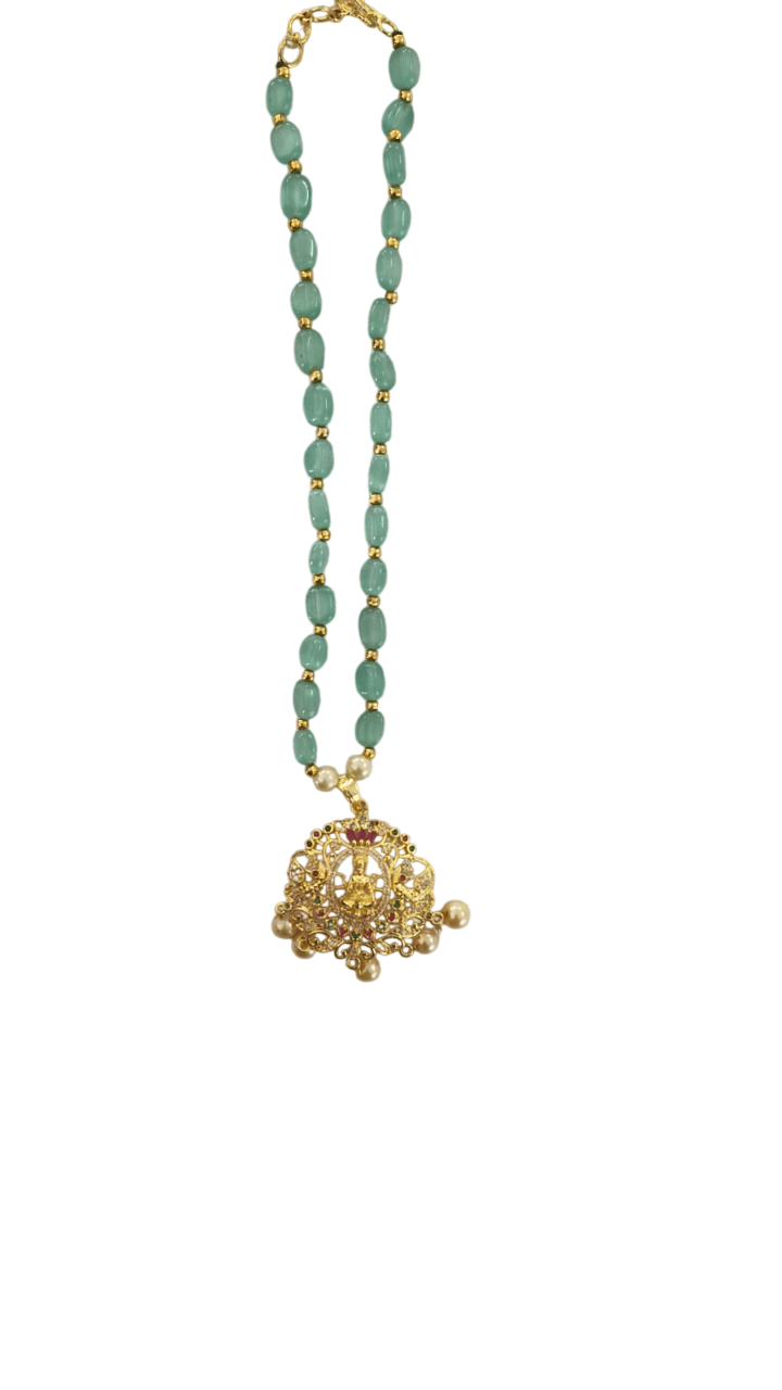 "Exquisite Gold-Plated Pendant Necklace with Sea Green Beads and Pearl Accents"