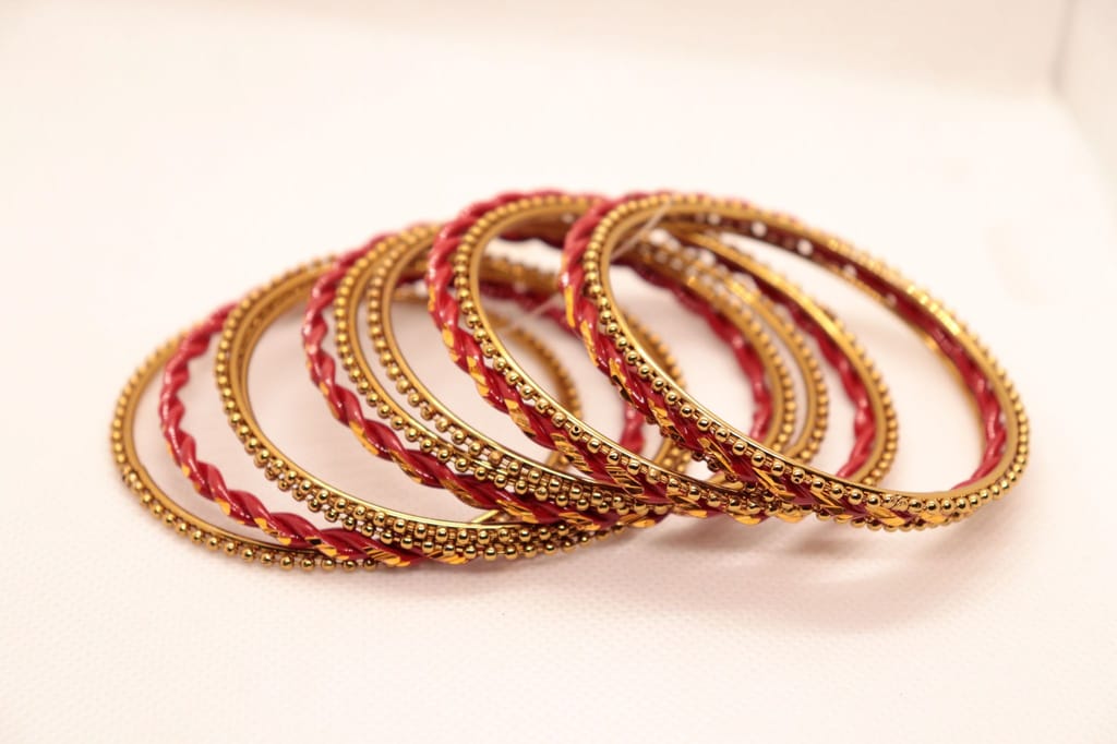 Gold and Red Glass Bangle Set