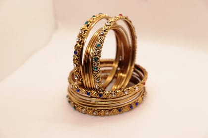 Gold Plated Kundan Bangles Set for Women (Set of 6)