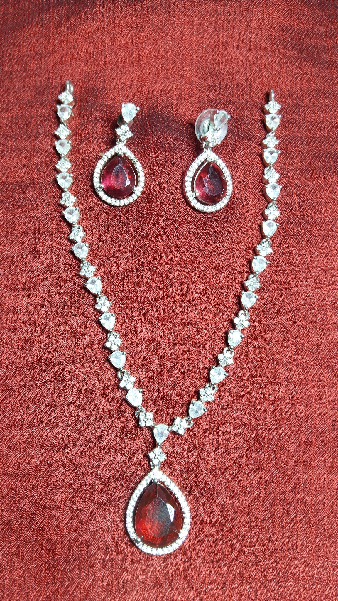 **Stunning Silver Plated Red Pear-Shaped Cubic Zirconia Bridal Jewelry Set with Necklace and Earrings**