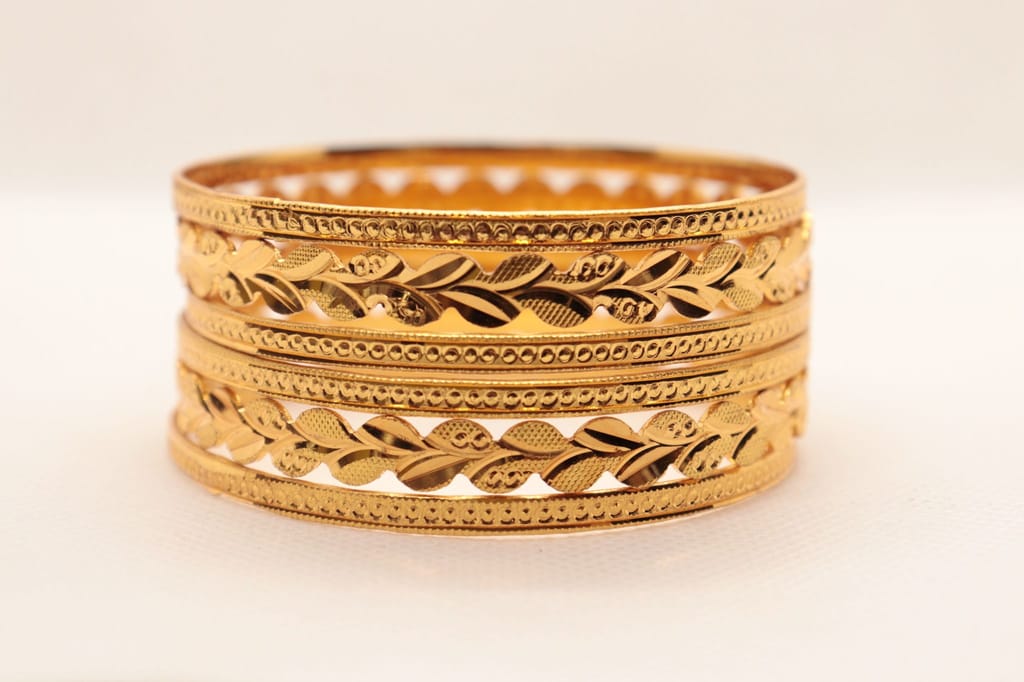 Gold Plated Leaf Design Bangle Set of 4