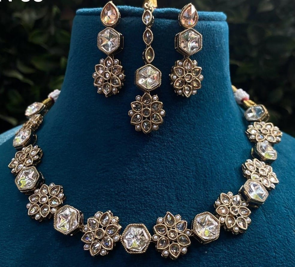 Bridal Kundan and Polki Necklace Set with Earrings and Maang Tikka