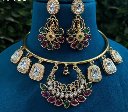 Exquisite Kundan and Meenakari Gold-Plated Choker Necklace Set with Earrings