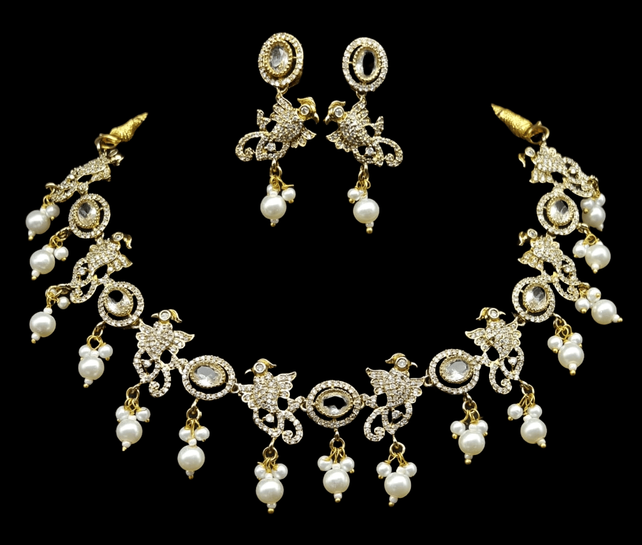 Gold-plated pearl and kundan choker necklace set with earrings