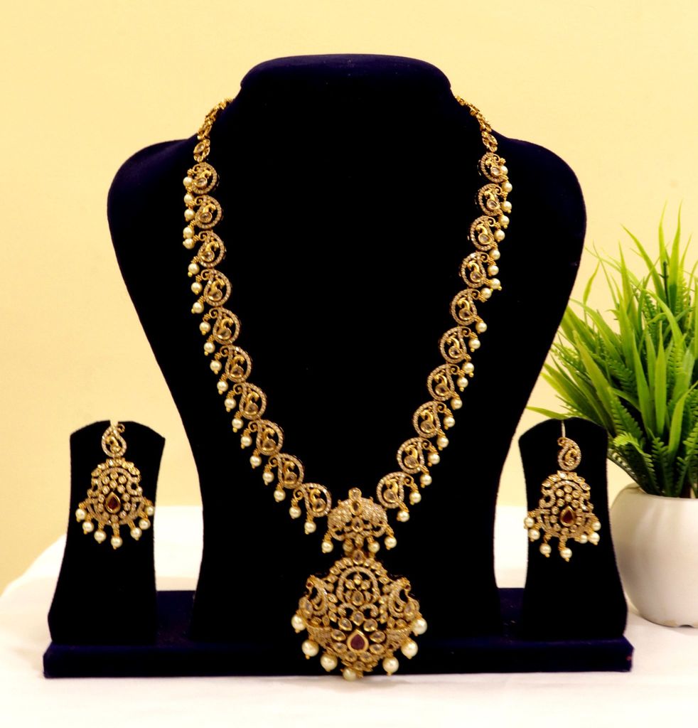 Victoria Bridal Gold Plated Antique Necklace Set With Earrings For Women
