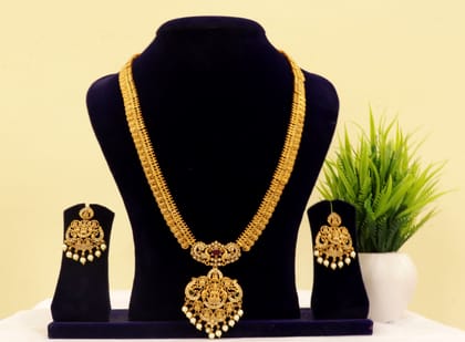 Victoria Gold Plated Traditional Indian Temple Jewellery Set with Lakshmi Pendant and Earrings