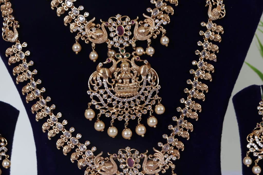 Gold-plated, pearl, and stone studded traditional necklace set