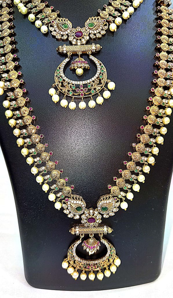 Stunning Antique Gold Plated Coin Necklace Set with Pearls and Green Stones