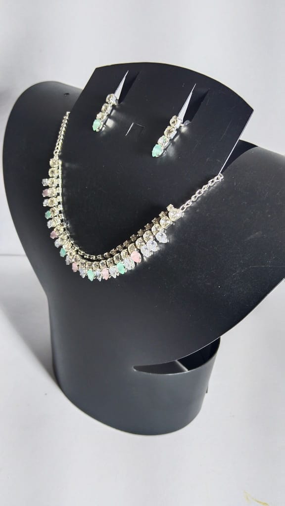 Elegant Rhinestone Necklace and Earring Set