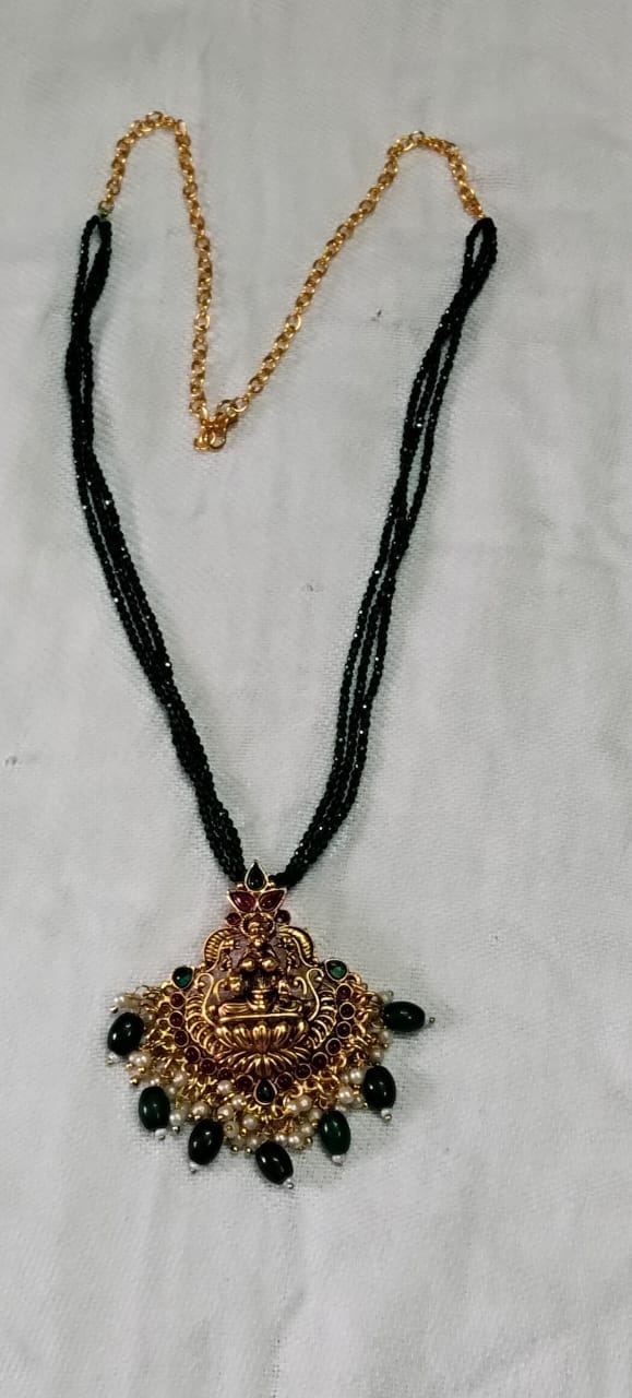 oxidized finish temple pendant with  Dark green beads chain