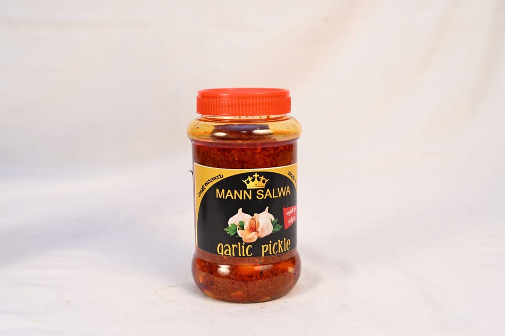 Mann Salwa Garlic Pickle