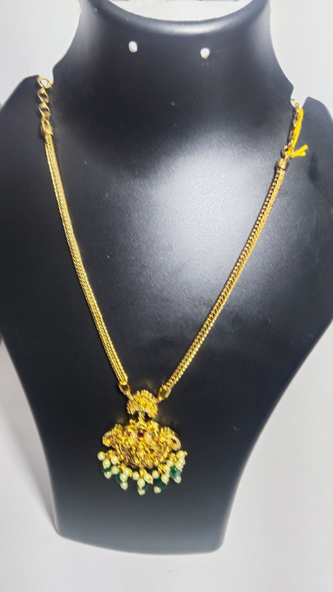 Delicate Gold-Plated Pendant Necklace with Pearls and Green Stones