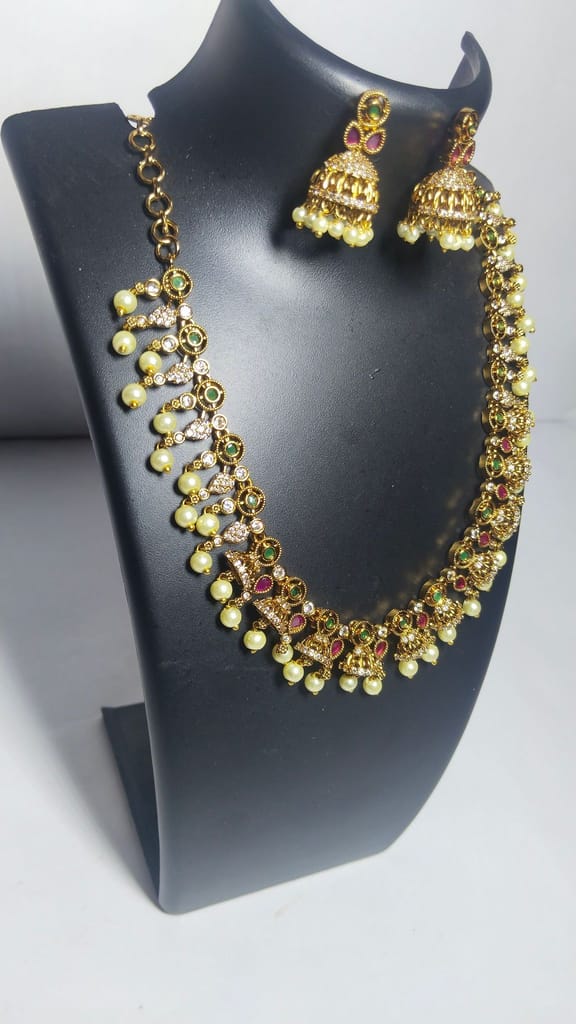 Traditional Indian Gold Plated Kempu Stone Necklace Set With Pearls