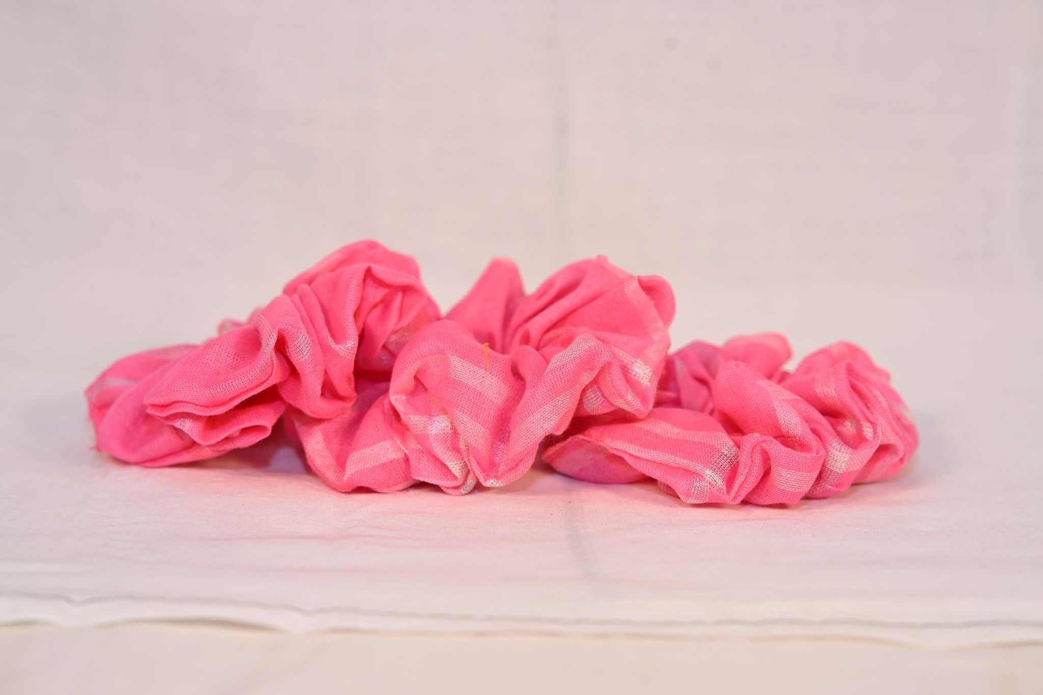 3 set Chic Pink Scrunchie Set