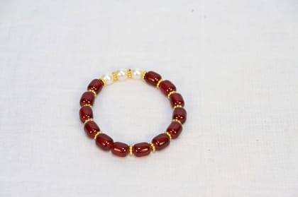 Gold and Pearl Beaded Bracelet