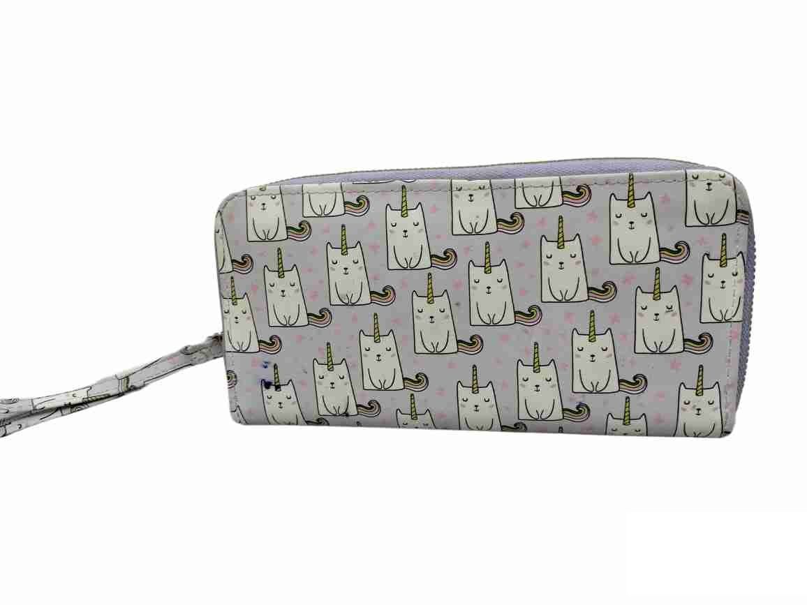 Bifold Wallet with Zip Coin Pocket