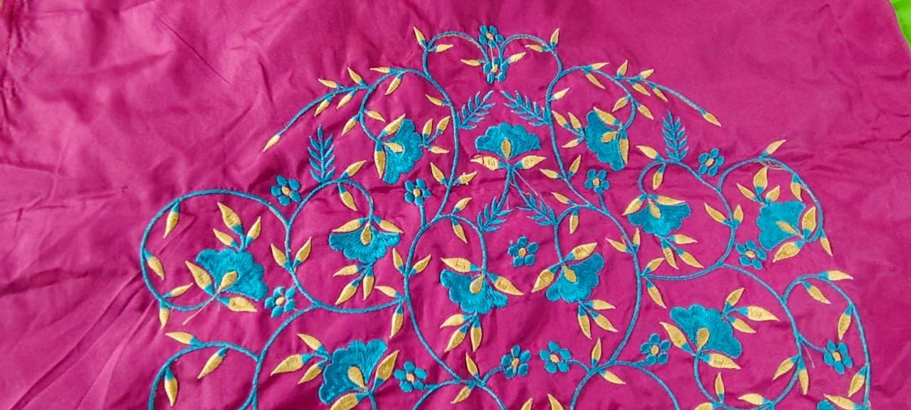 Embroidered Pink Georgette Saree With Blouse Piece