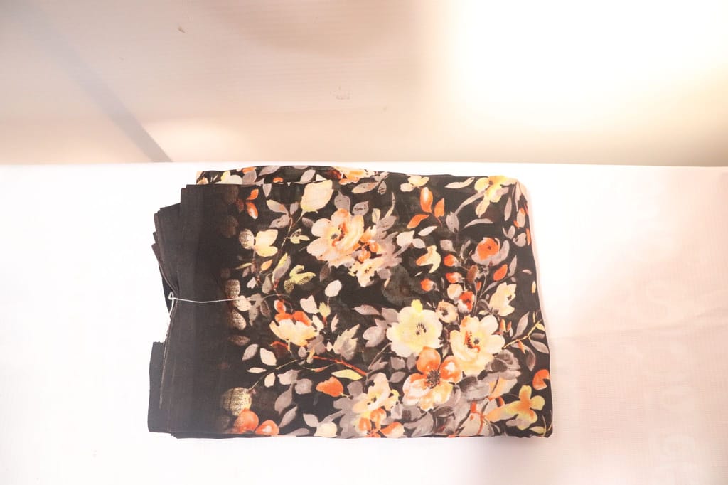 Floral Print Chiffon Fabric Saree