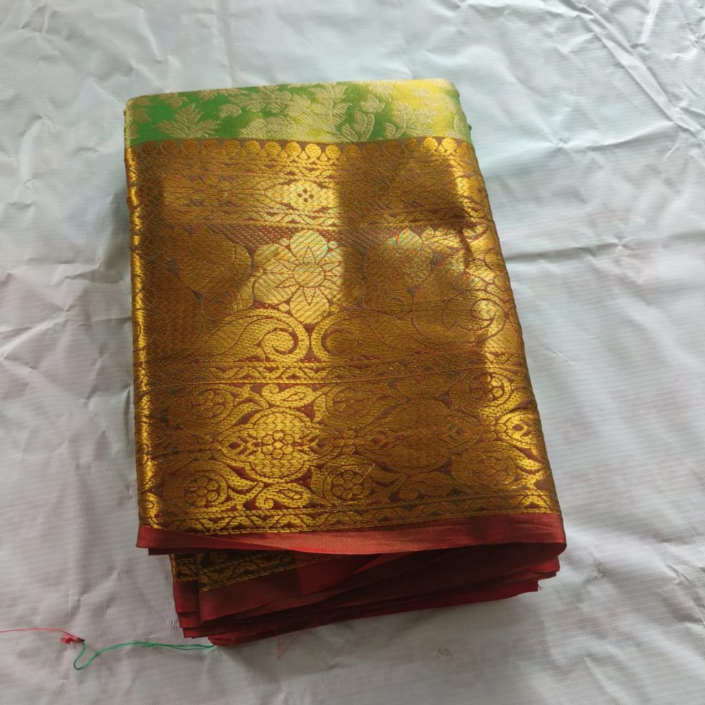 Green and gold zari woven Kanjivaram silk saree with blouse piece - Sarees | Buy online on ZillyBuy