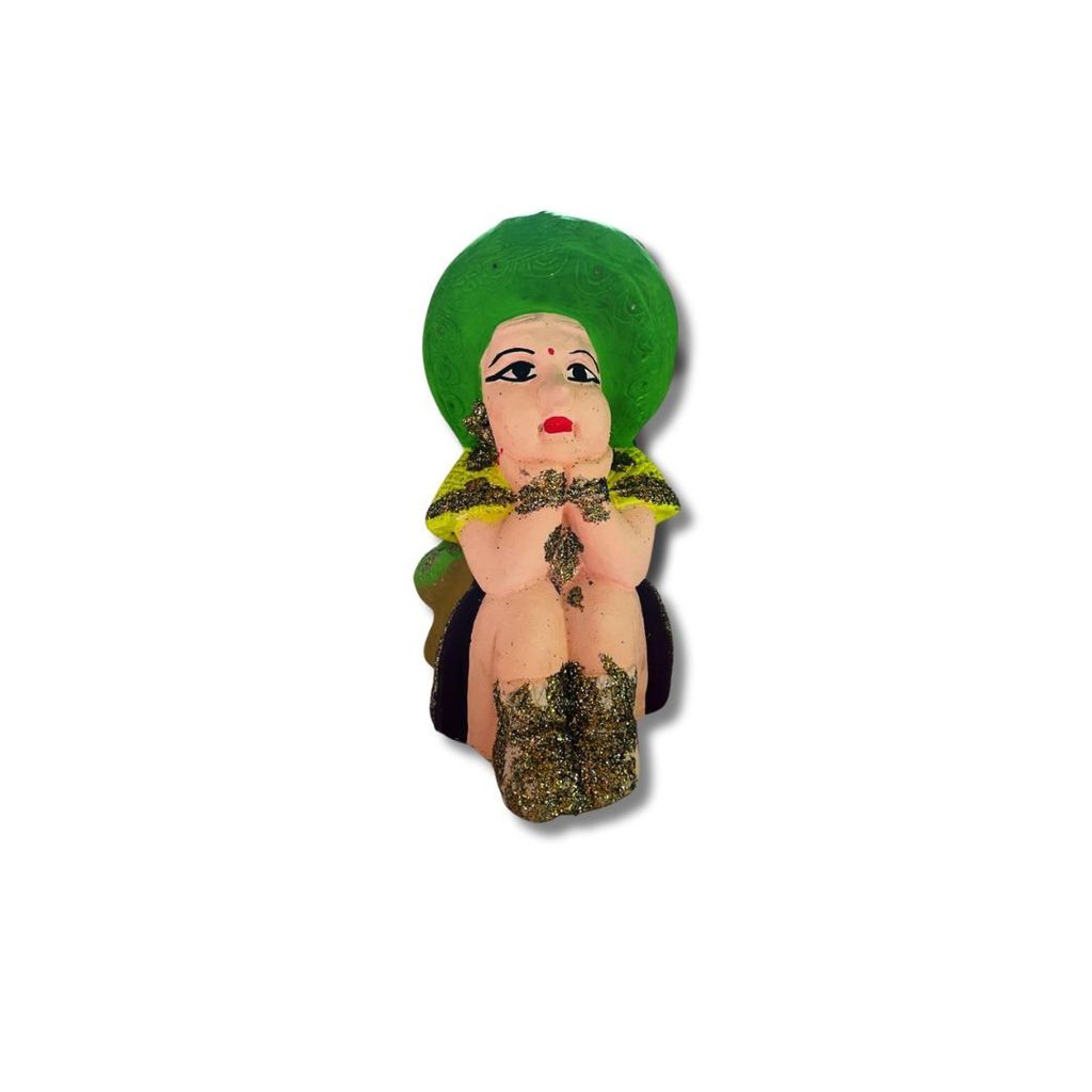 Praying woman clay figurine