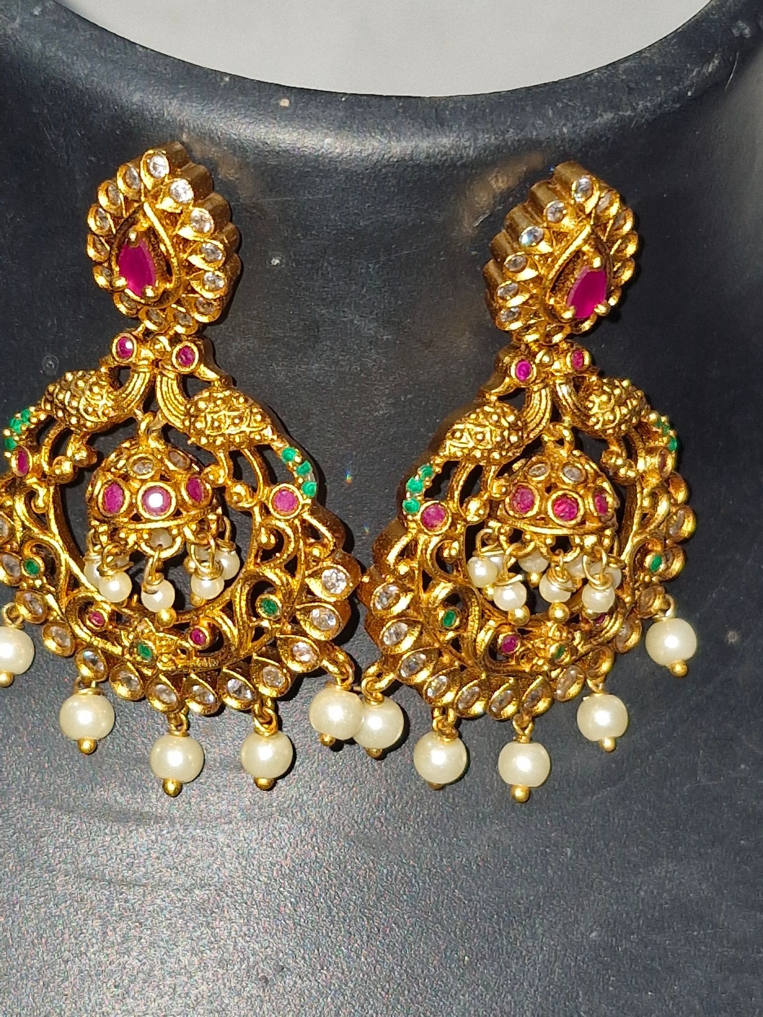 Stunning antique gold plated kundan and pearl earrings