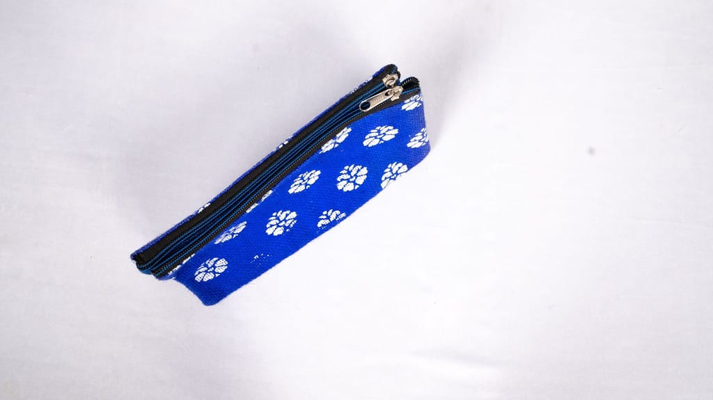 Blue Floral Jute Zipper Pouch