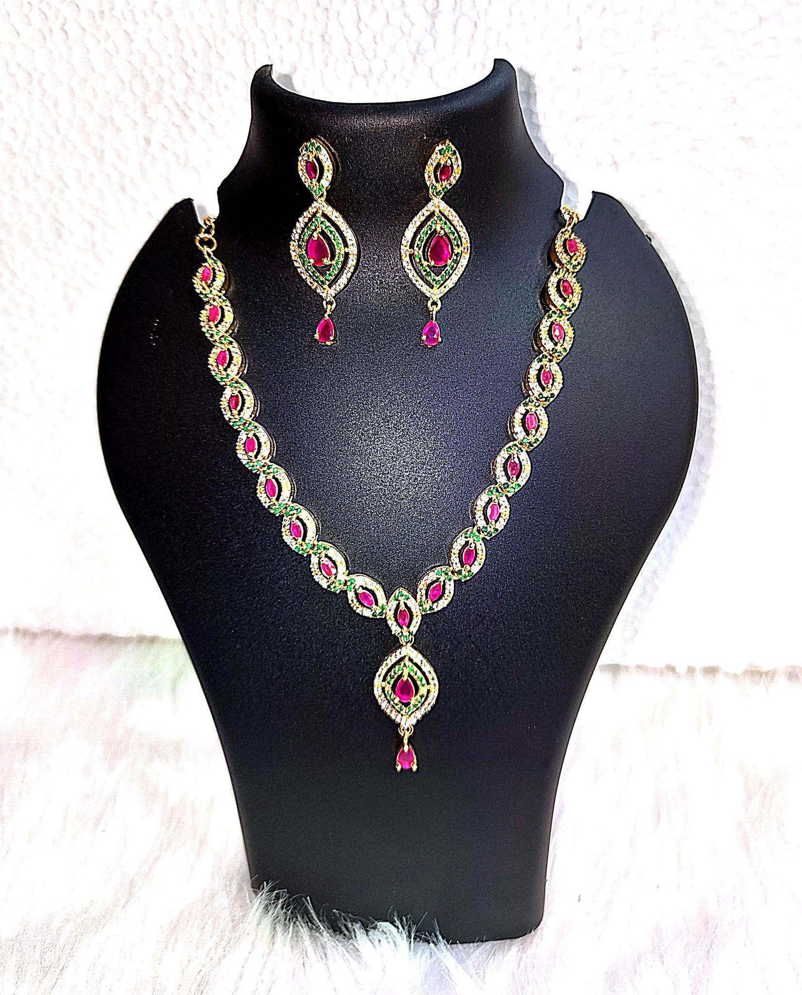 Stunning Emerald and Ruby Necklace Set in Gold plated