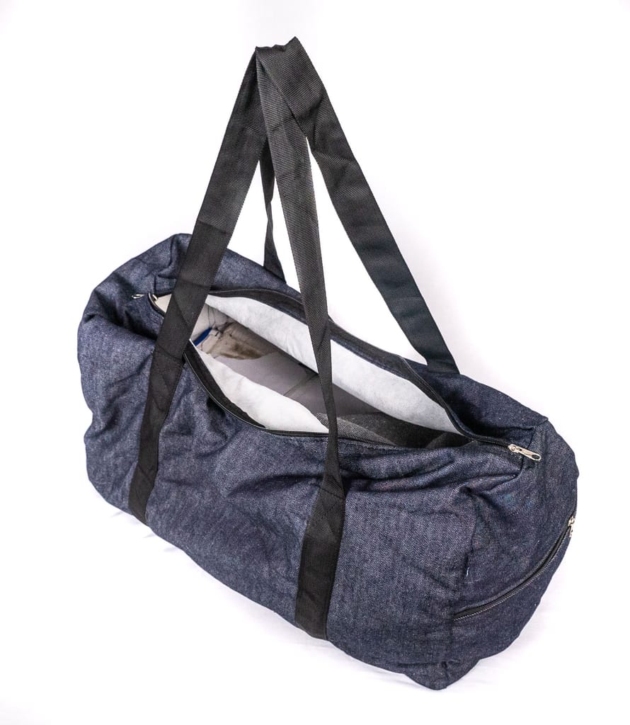 HAND LUGGAGE CLOTH BAG