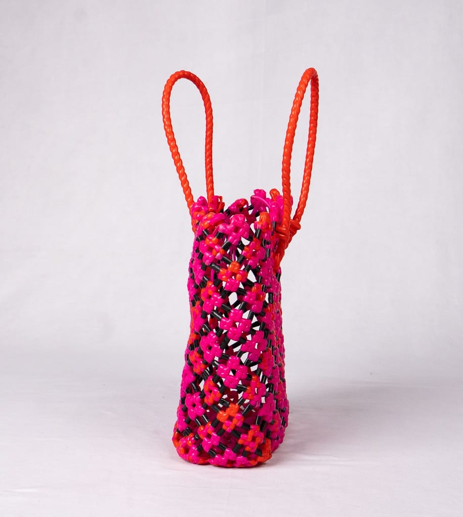 HAND MADE PLASTIC WIRE BAG