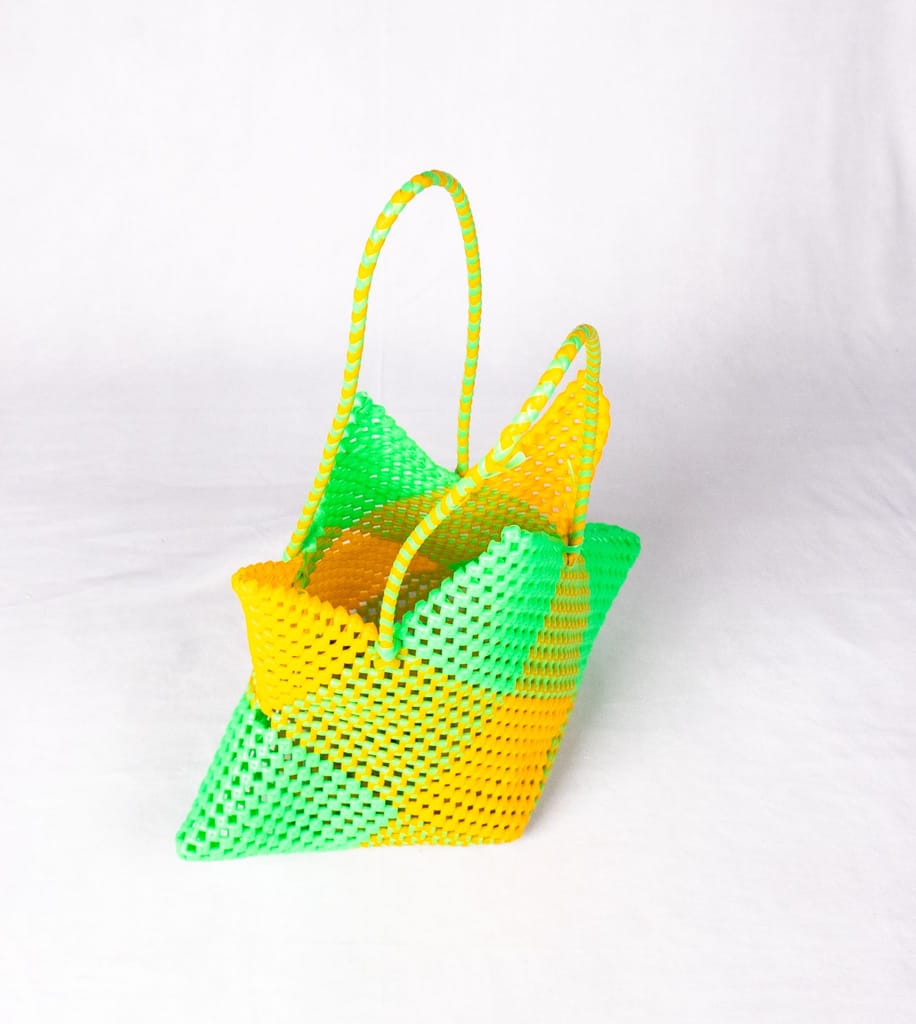 HAND MADE PLASTIC WIRE BAG