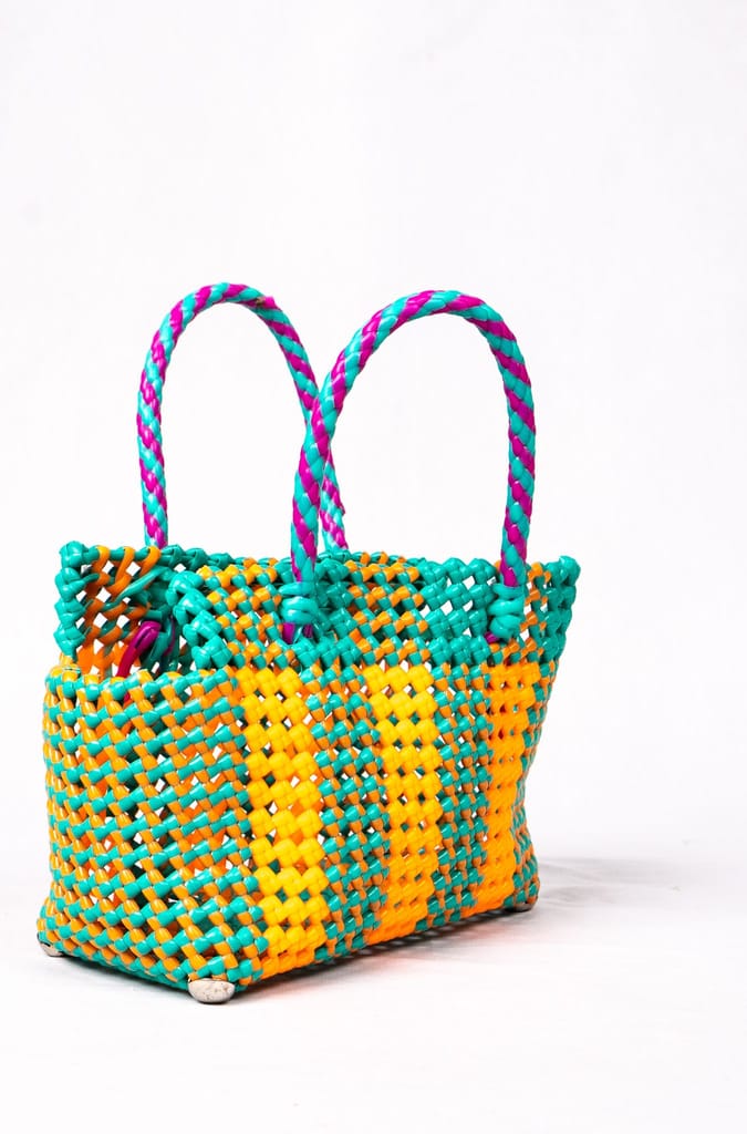 HAND MADE PLASTIC WIRE BAG