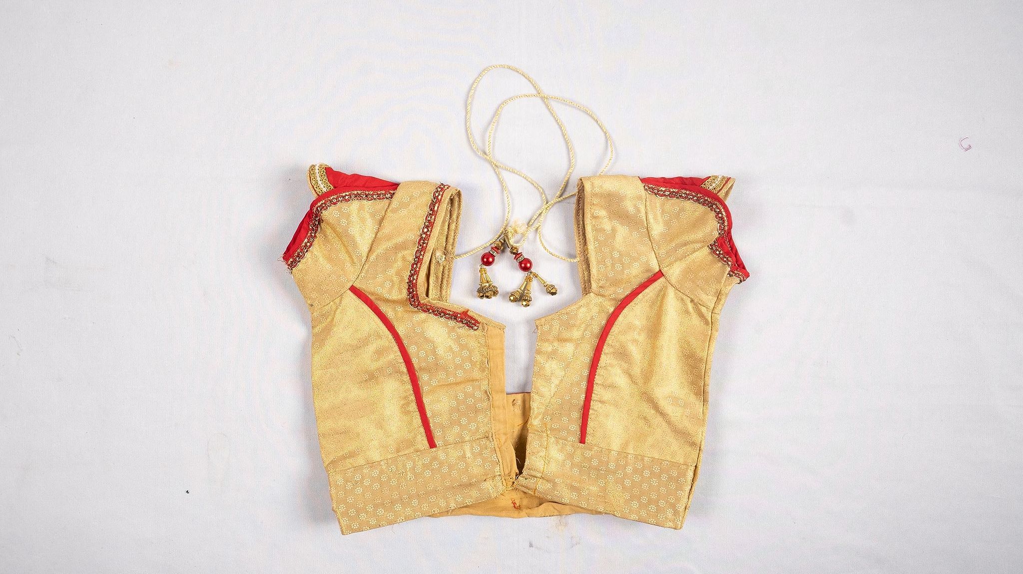 sonchiraiya patted blouse 01