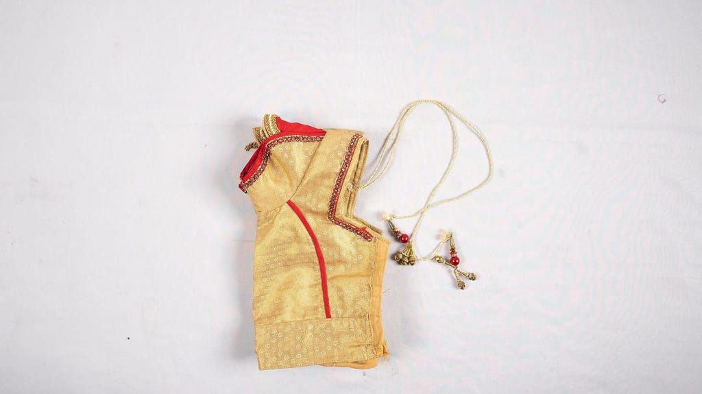 sonchiraiya patted blouse 01