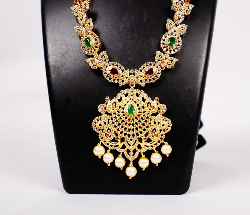 **Indian Traditional Gold Plated Kempu Stone Necklace Set With Black Beads**