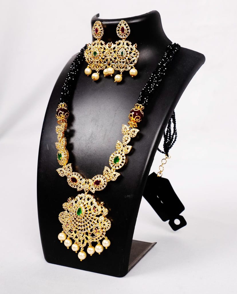 **Indian Traditional Gold Plated Kempu Stone Necklace Set With Black Beads**