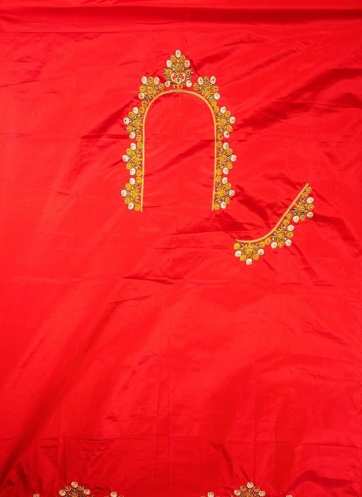 COMPURERISED BLOUSE PIECE