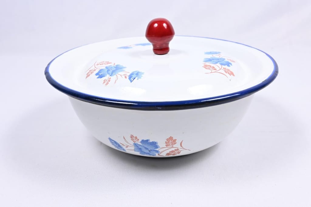 Vintage White Enamelware Bowl with Lid and Floral Design - Cookware | Buy online on ZillyBuy
