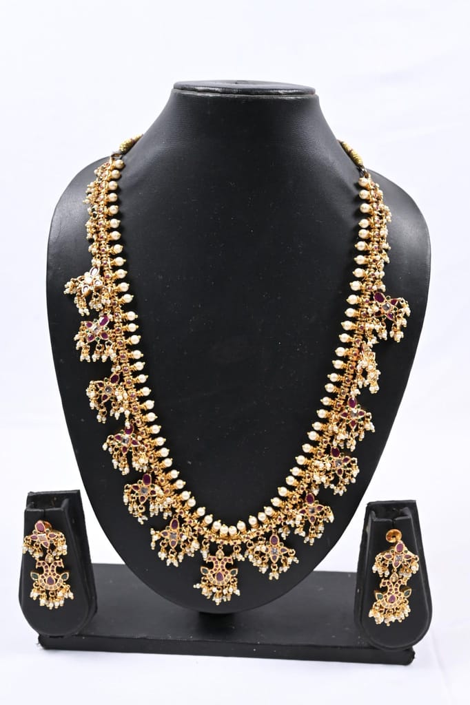 SONCHIRAIYA LONG HARAM WITH EARINGS - Pooja Needs | Buy online on ZillyBuy